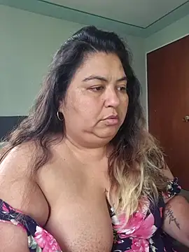 curvy diva  online show from 02-22-26, 01:20