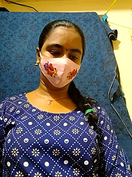 mini-queen online show from 02-20-26, 04:07