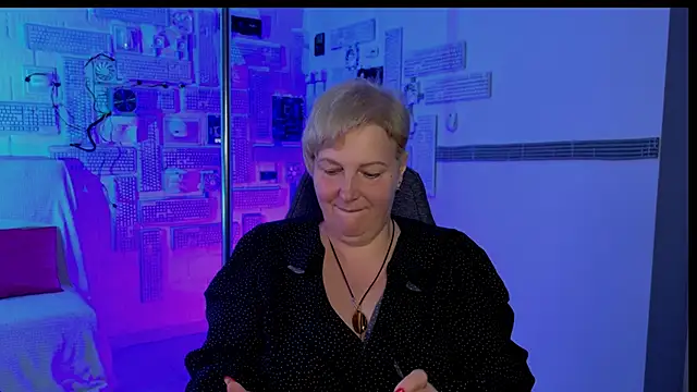 MaryMogan online show from 10-03-25, 08:55