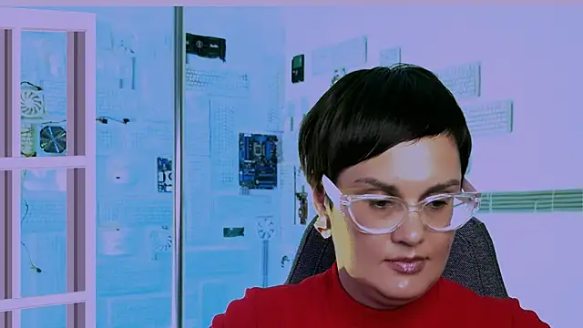 Snapshot of LauraDavidsons chatting on 09-24-25, 04:10 LauraDavidsons online show from 09-24-25, 04:10