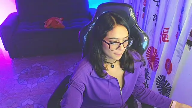 Gia flame  online show from 09-19-25, 03:19