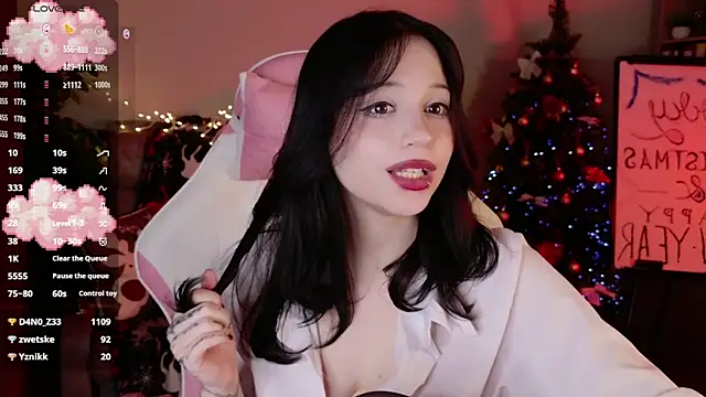 YourLittleDevil online show from 12-13-25, 07:53