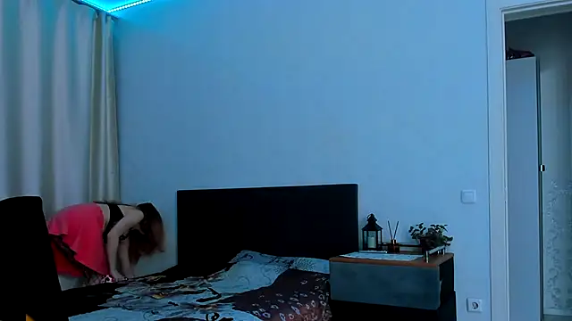 JanetShy online show from 12-20-25, 07:04