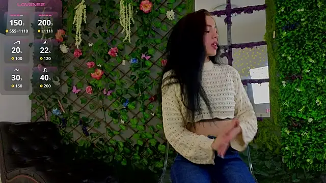 Snapshot of baby_nyco chatting on 10-29-25, 05:04 baby nyco online show from 10-29-25, 05:04