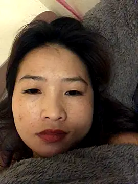 LiLy-0477 online show from 10-06-25, 08:28