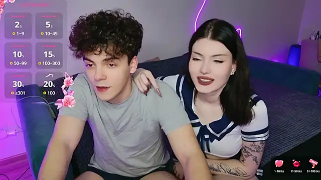 Alice18James online show from 11-26-25, 03:57