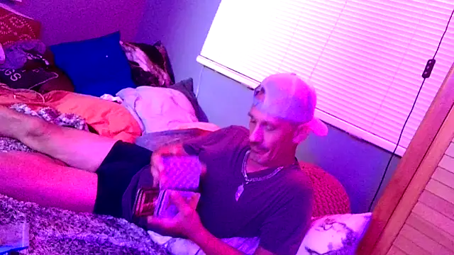 Snapshot of MistedNome chatting on 10-02-25, 09:16 MistedNome online show from 10-02-25, 09:16