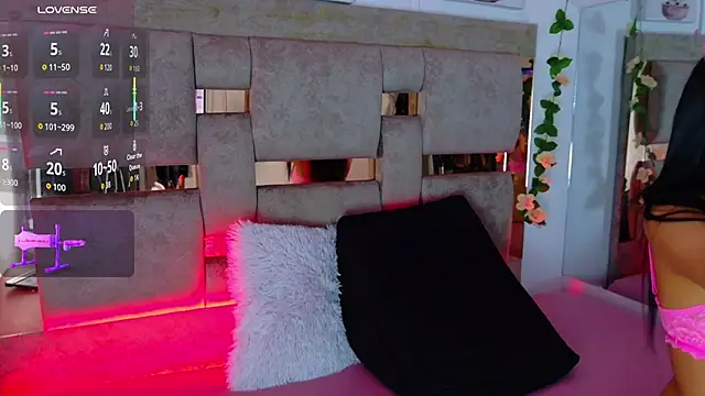 Madison 03 online show from 10-08-25, 04:54