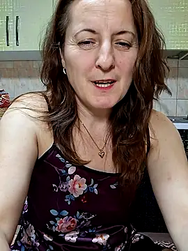 Fluturas2 online show from 11-18-25, 10:14