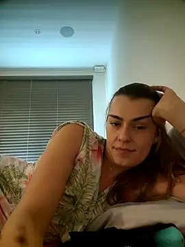 Snapshot of Carolinemiam chatting on 10-02-25, 12:23 Carolinemiam online show from 10-02-25, 12:23