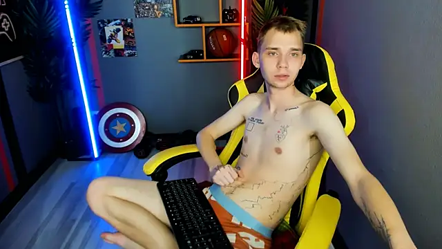 Snapshot of TimBlaks chatting on 11-09-25, 10:41 TimBlaks online show from 11-09-25, 10:41