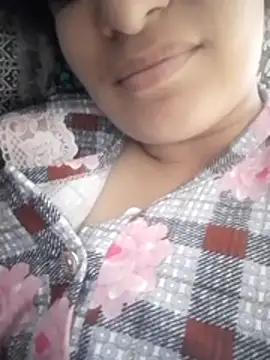 Snapshot of Joojo-sex chatting on 11-08-25, 12:38 Joojo-sex online show from 11-08-25, 12:38