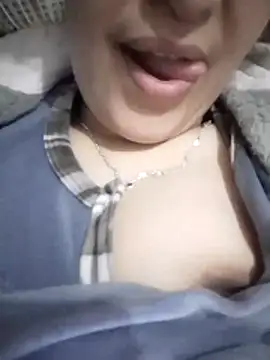 Snapshot of Joojo-sex chatting on 03-15-26, 01:11 Joojo-sex online show from 03-15-26, 01:11