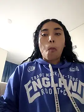 AmberGold- online show from 02-25-26, 12:20