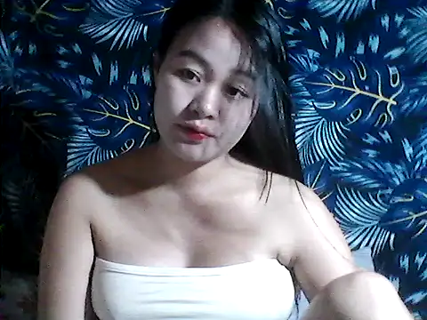 Snapshot of IloiloSunrise_Palangga chatting on 11-25-25, 03:39 IloiloSunrise Palangga online show from 11-25-25, 03:39