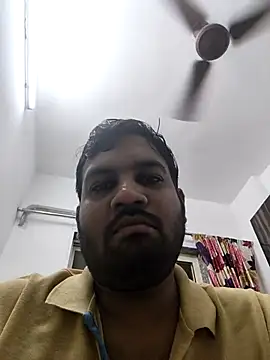 Snapshot of vinay_smalldick chatting on 11-14-25, 04:28 vinay smalldick online show from 11-14-25, 04:28