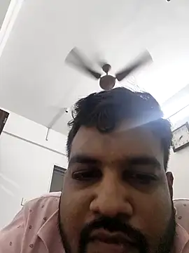 vinay smalldick online show from 04-18-26, 02:10