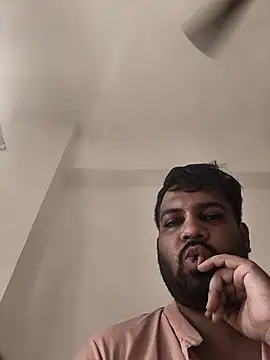 vinay smalldick online show from 04-25-26, 02:58