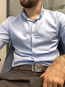 Snapshot of speddy34 chatting on 02-05-26, 06:18 speddy34 online show from 02-05-26, 06:18