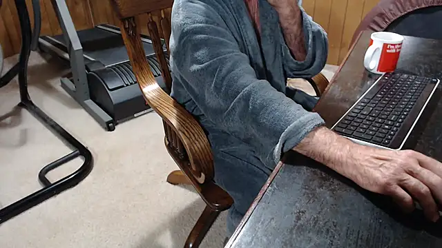 Snapshot of billy471 chatting on 10-06-25, 11:07 billy471 online show from 10-06-25, 11:07