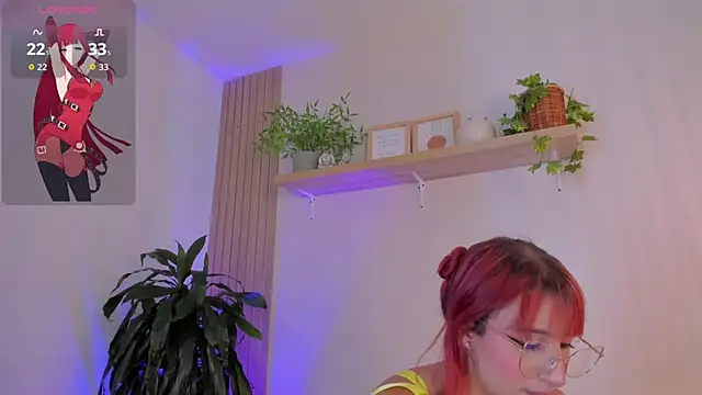 Cristalfoxy  online show from 02-12-26, 07:31