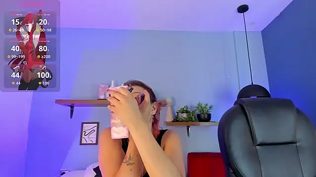 Cristalfoxy  online show from 04-27-26, 07:56