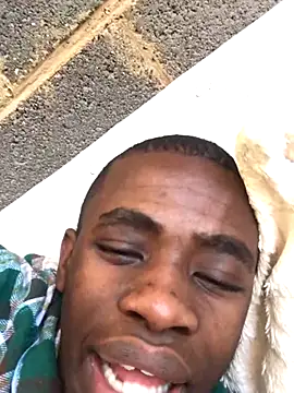 Snapshot of Vince_Favent chatting on 09-17-25, 09:11 Vince Favent online show from 09-17-25, 09:11