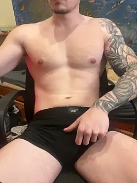 Snapshot of fronkie9384 chatting on 03-09-26, 12:20 fronkie9384 online show from 03-09-26, 12:20