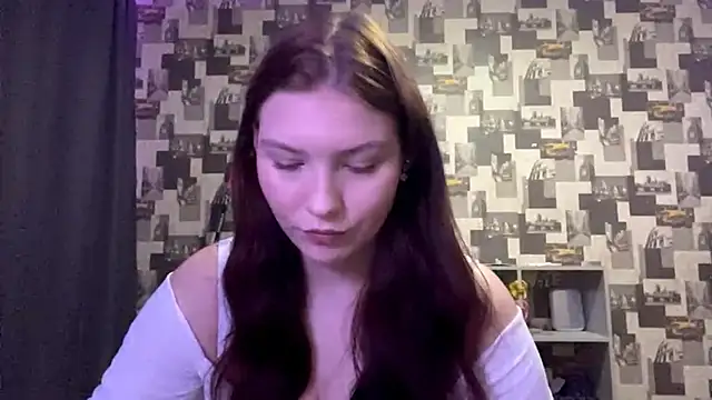 SwiiSweet online show from 09-24-25, 04:21