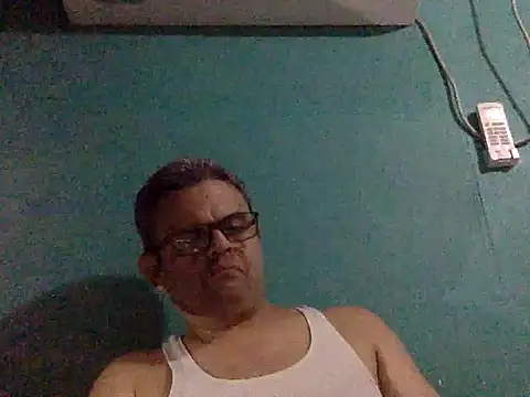 Katracho6969 online show from 11-13-25, 02:43