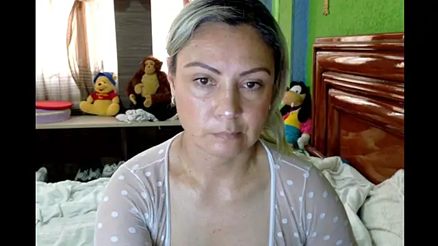  Charlize theron  online show from 02-26-26, 08:08