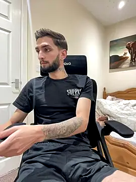 mixedcouplee69 online show from 10-14-25, 09:15