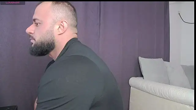 RickyMiami1 online show from 10-05-25, 01:31