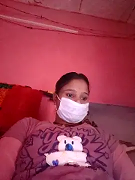 Snapshot of Sapna_thakurr chatting on 11-18-25, 06:29 Sapna thakurr online show from 11-18-25, 06:29