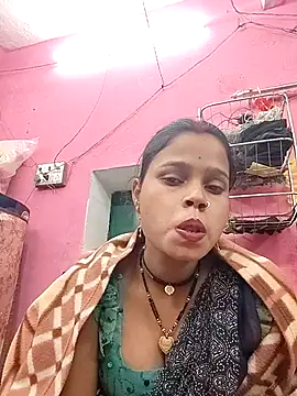 Snapshot of Sapna_thakurr chatting on 11-24-25, 04:51 Sapna thakurr online show from 11-24-25, 04:51