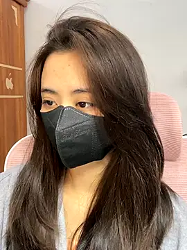 Mochi21 online show from 11-28-25, 03:20