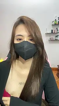 Snapshot of Mochi21 chatting on 02-18-26, 02:35 Mochi21 online show from 02-18-26, 02:35