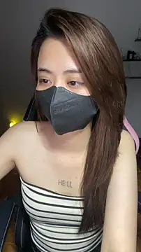 Snapshot of Mochi21 chatting on 03-23-26, 04:44 Mochi21 online show from 03-23-26, 04:44