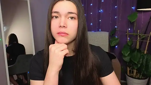 Albi Glow online show from 01-07-26, 11:45