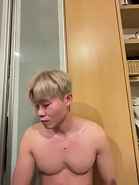 Snapshot of zachlee_69 chatting on 02-25-26, 07:34 zachlee 69 online show from 02-25-26, 07:34