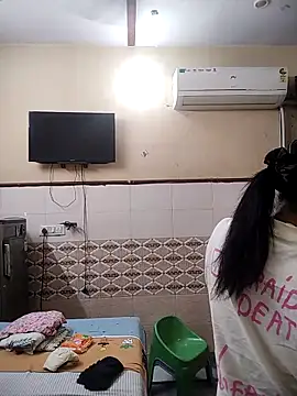 meenu bhabhi547 online show from 04-08-26, 02:00