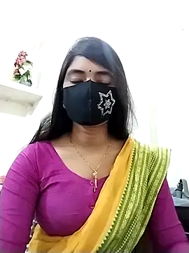 Puja-Rane online show from 10-26-25, 04:13