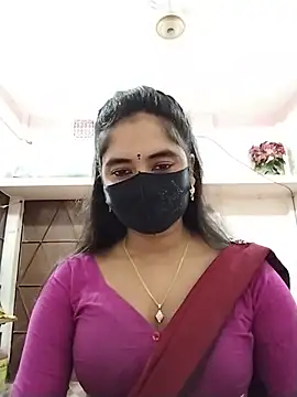 Snapshot of Puja-Rane chatting on 06-06-26, 03:55 Puja-Rane online show from 06-06-26, 03:55