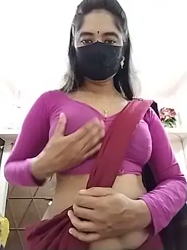 Snapshot of Puja-Rane chatting on 06-11-26, 02:53 Puja-Rane online show from 06-11-26, 02:53