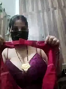 Snapshot of Sexybhabhi6 chatting on 06-12-26, 01:10 Sexybhabhi6 online show from 06-12-26, 01:10