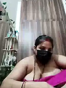 Snapshot of Sexybhabhi6 chatting on 06-14-26, 11:01 Sexybhabhi6 online show from 06-14-26, 11:01