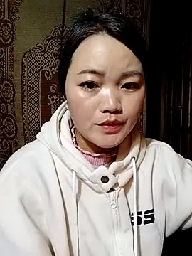 lusy-000 online show from 11-25-25, 01:27