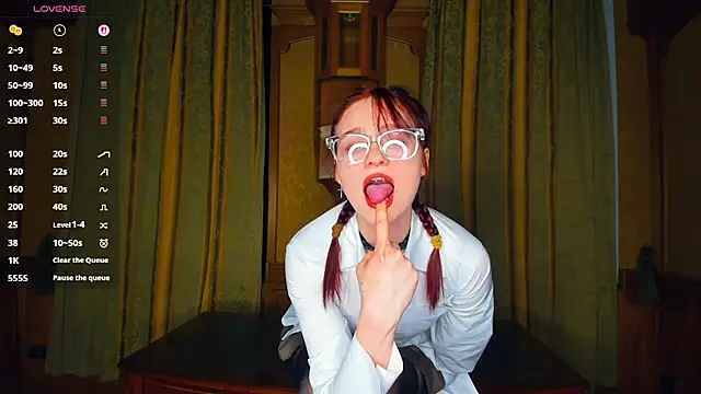 KatyKufel online show from 03-31-26, 08:09