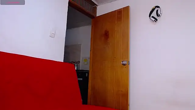 tommyblessd1 online show from 11-19-25, 07:47