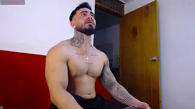 tommyblessd1 online show from 02-16-26, 06:04